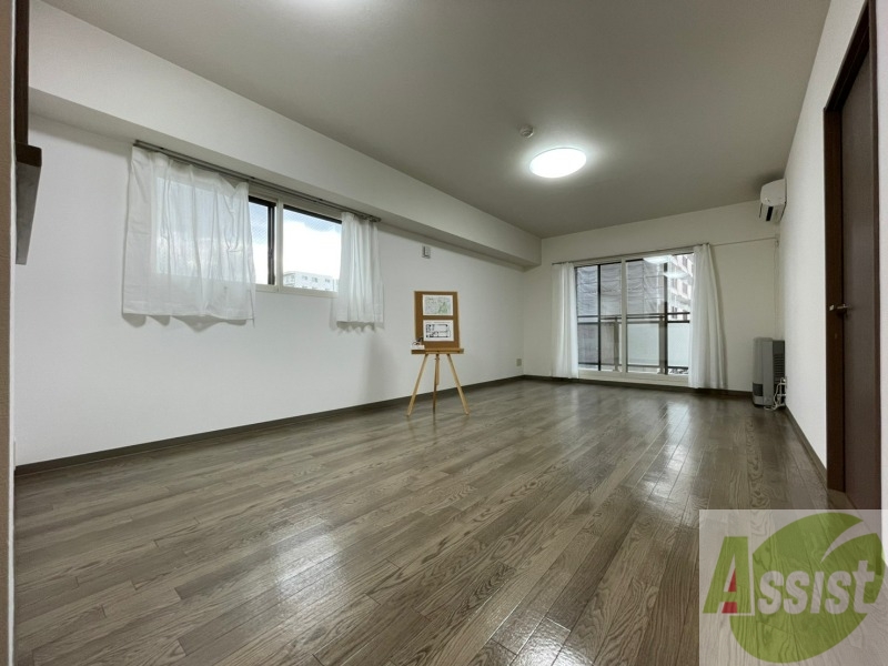 居室・リビング　広くてキレイなＬＤＫが広がっていて、充実した生活が送れそう。