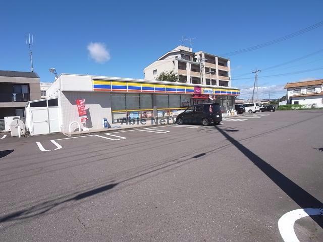 【各務原市那加山後町のアパートのコンビニ】