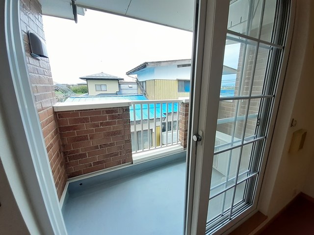 バルコニー　バルコニー