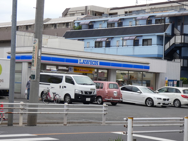 【大田区東雪谷のマンションのコンビニ】