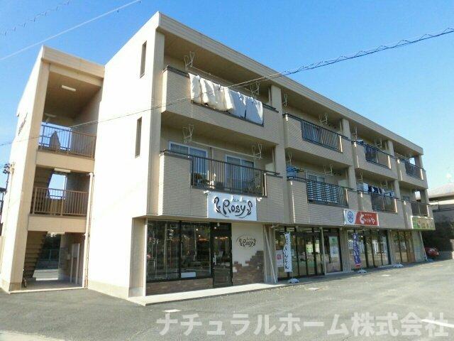 豊橋市牛川通のマンションの建物外観