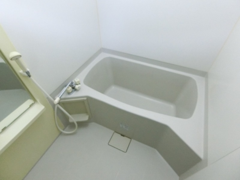 バス・シャワールーム　図面と現状に相違がある場合には現状を優先