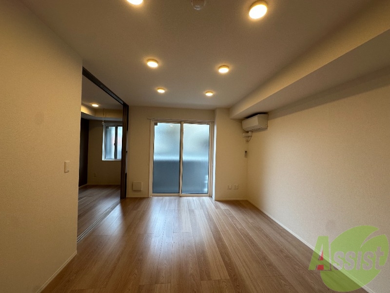 居室・リビング　こちらがリビングです、広々としていていいですね。