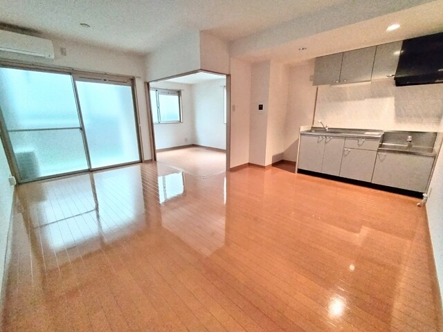 居室・リビング　★１２．５帖のリビングです♪★