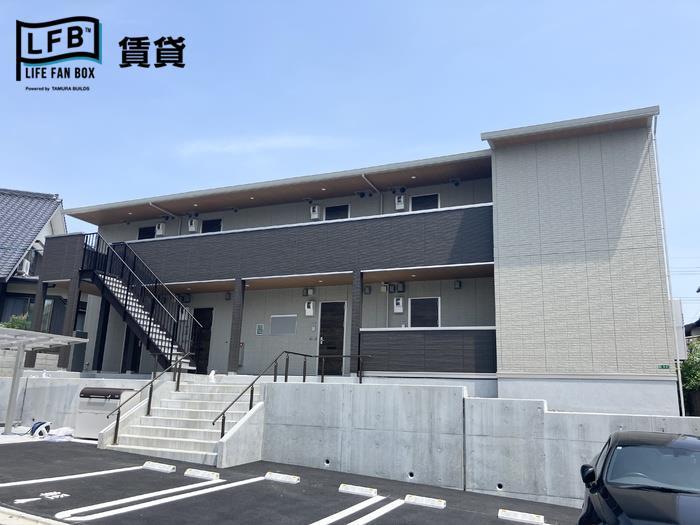グランドメゾン城ケ丘の建物外観