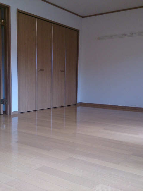 居室・リビング　女性にうれしい広めな収納