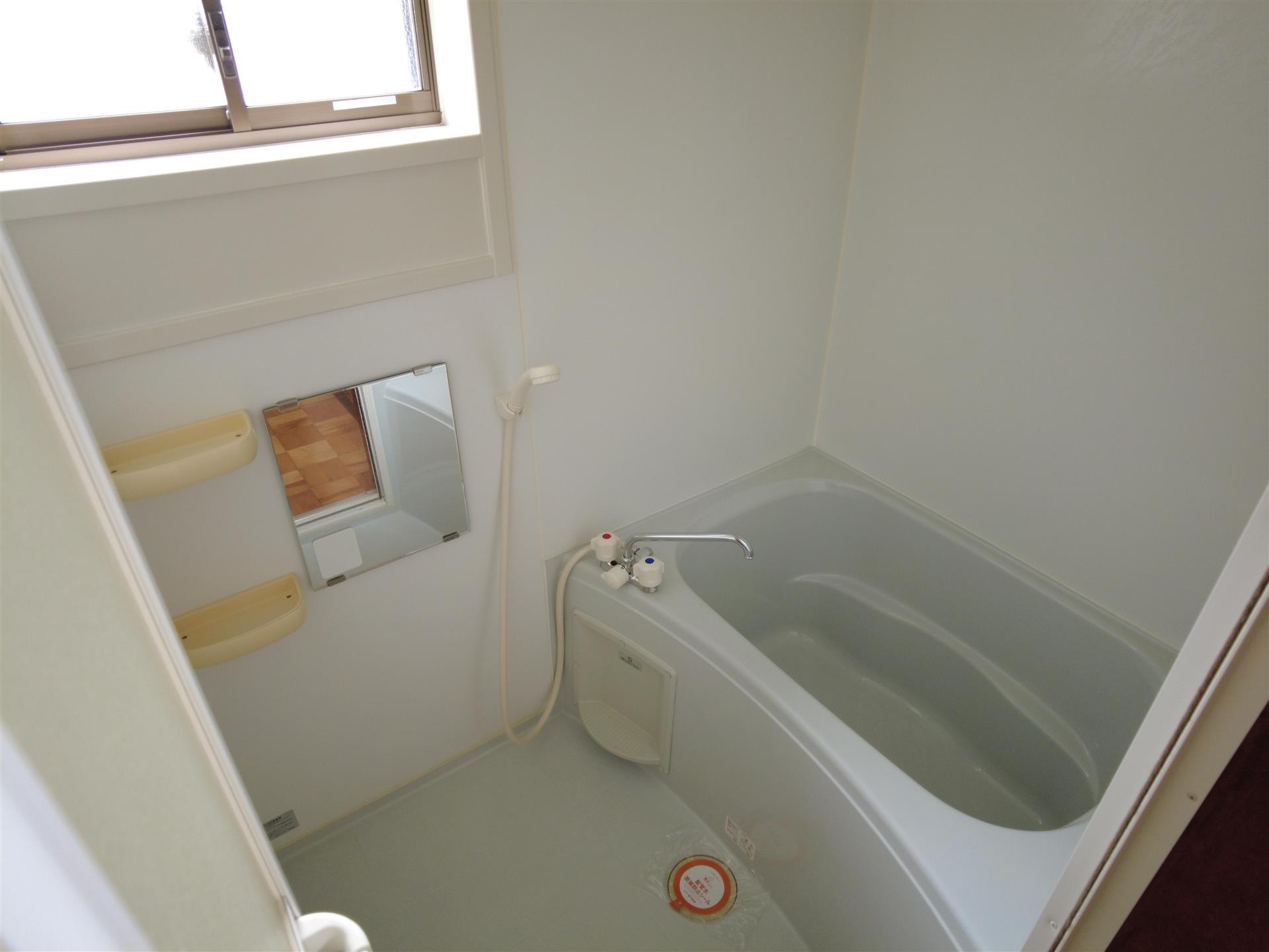 バス・シャワールーム　バス