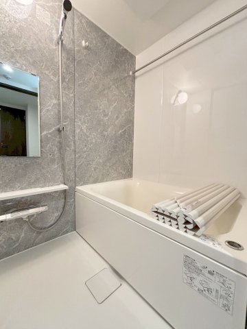 バス・シャワールーム　お風呂で日々の疲れを落としましょう