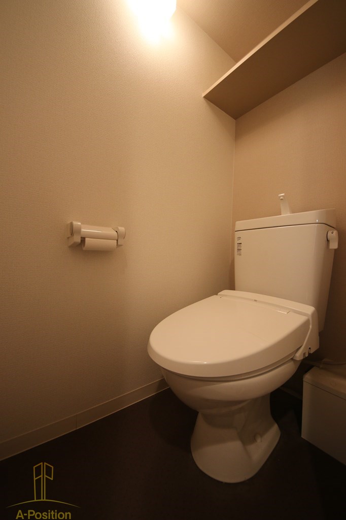 トイレ　プレサンスタワー北浜