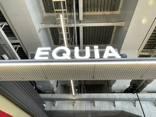 飲食店　マクドナルド エキア竹ノ塚店（飲食店）まで634m