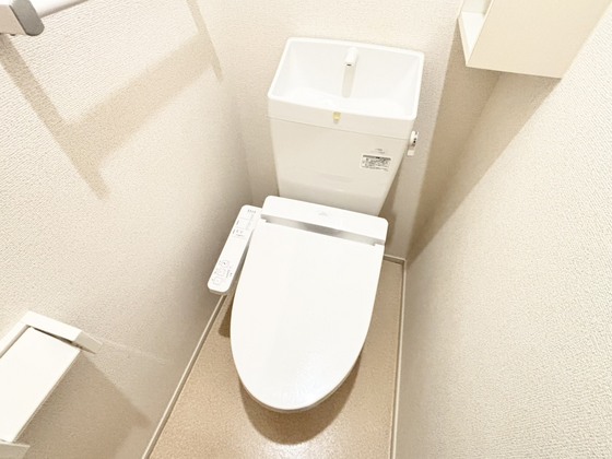 トイレ　シャワー付きトイレ