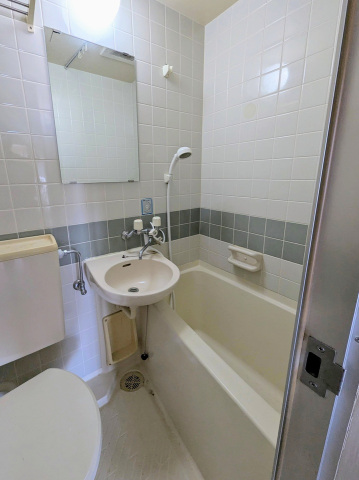 バス・シャワールーム　浴室