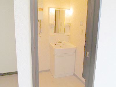 洗面設備　シャンプードレッサー