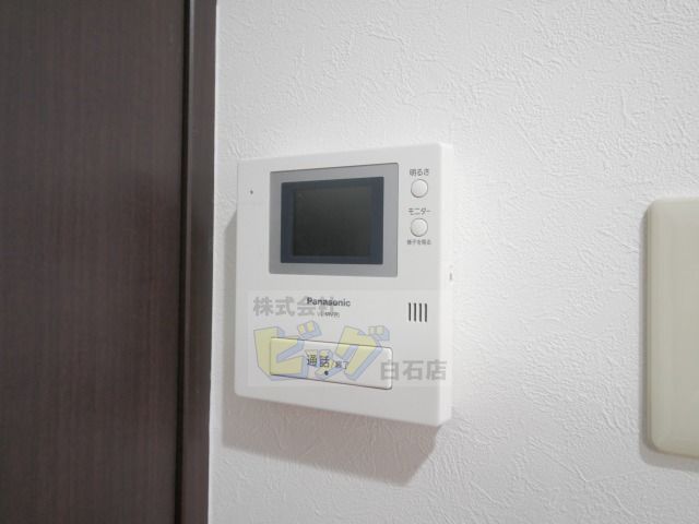 セキュリティ　防犯面で安心のＴＶモニターホン設備が付いています♪