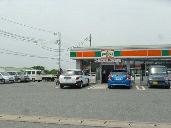 コンビニ　サンクス船橋はさま店（コンビニ）まで888m