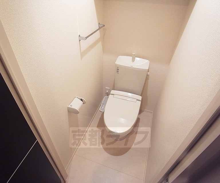 トイレ　ウォシュレットつきですよ