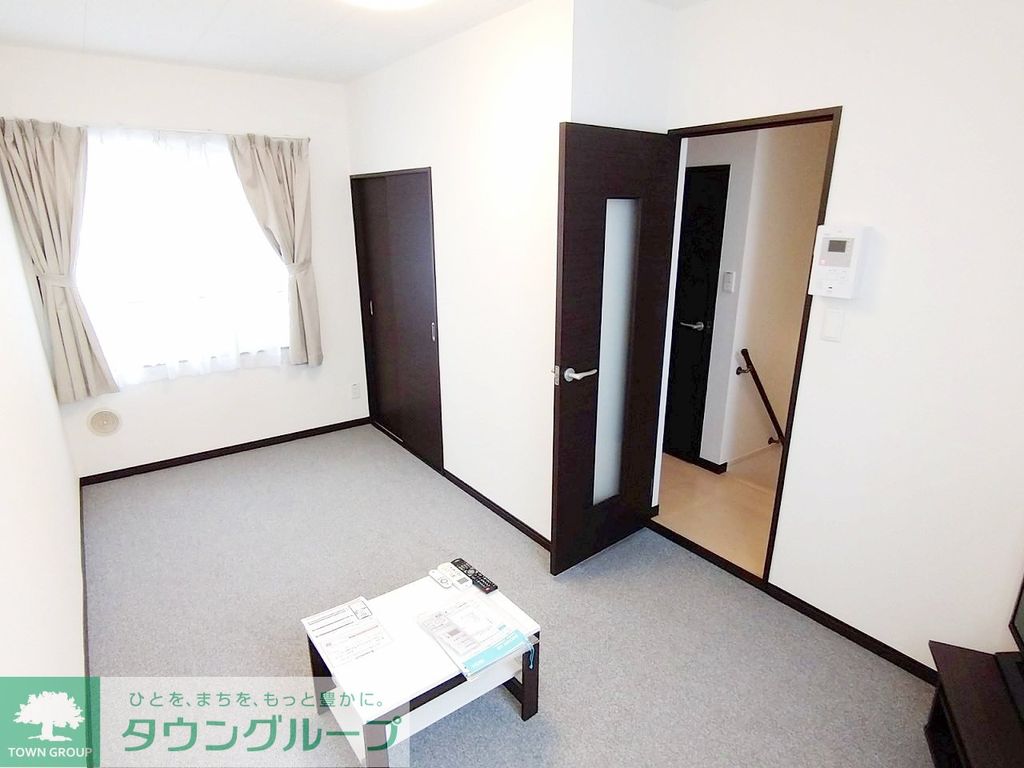 居室・リビング　1階はフローリング仕様です