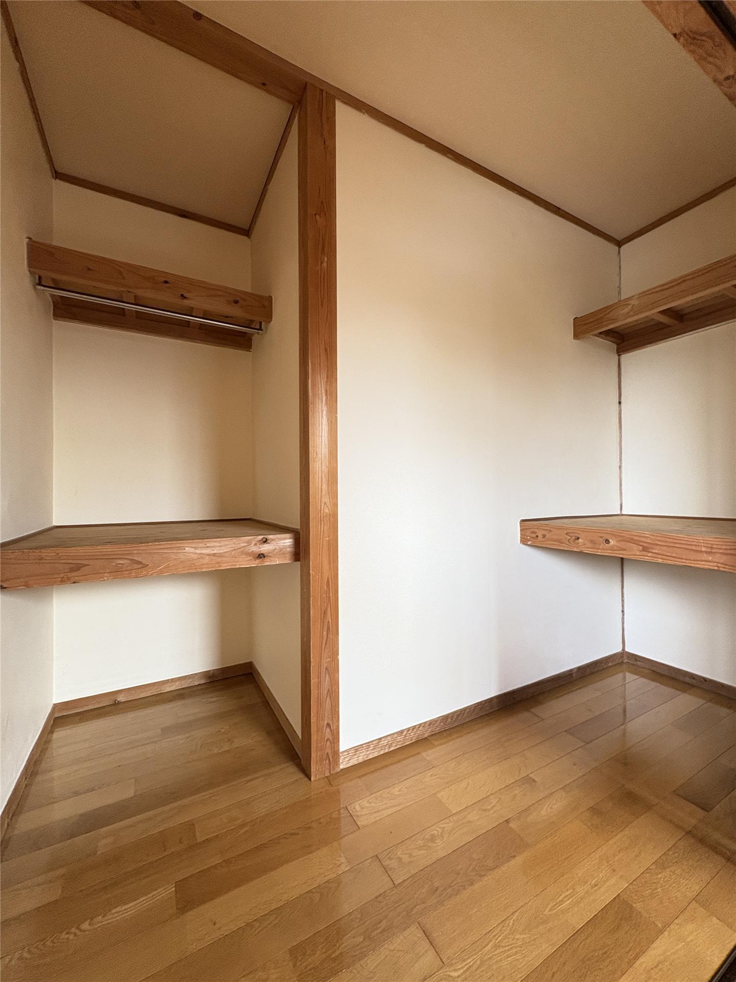 収納　ウォークインクローゼット♪