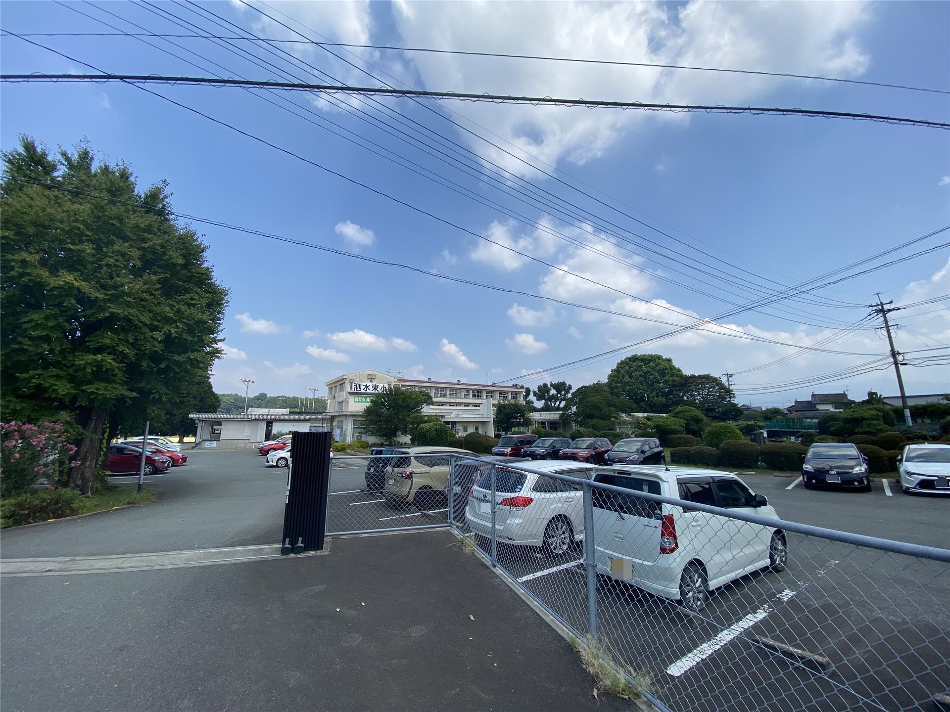 小学校　菊池市立泗水東小学校（小学校）まで955m