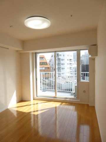 居室・リビング　居室