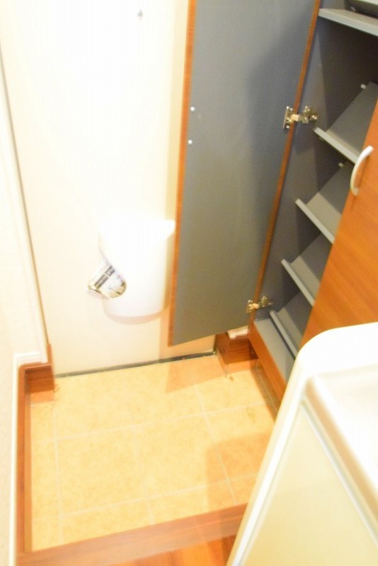 玄関　別部屋参考写真