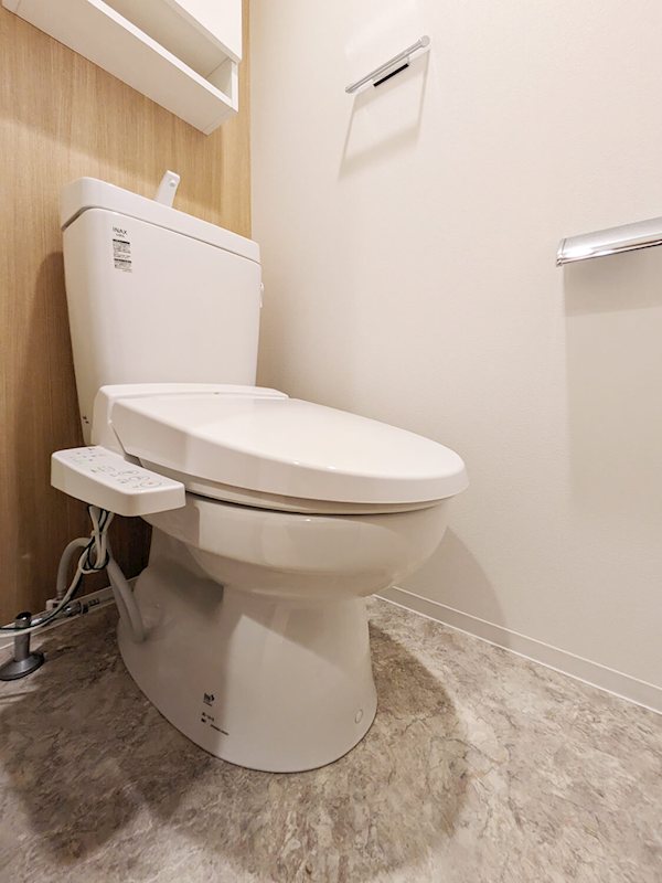 トイレ　コンパクトで使いやすいトイレです