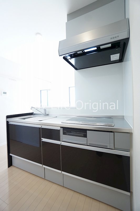 キッチン　お料理はもちろん、お手入れも簡単なIHクッキングヒーター☆