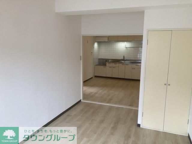 居室・リビング　収納