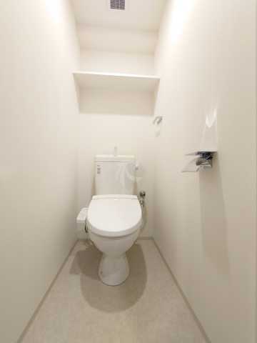 トイレ　クレストコート中野