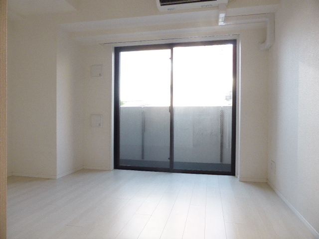 居室・リビング　ゆったり過ごせるリビングです