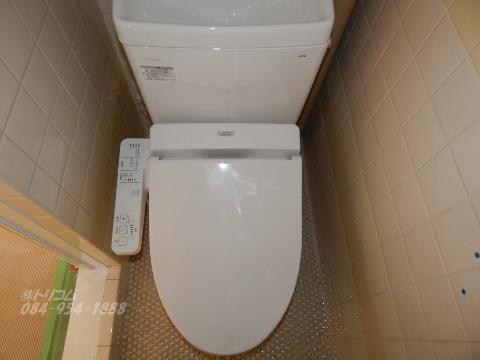 トイレ　洗髪洗面化粧台