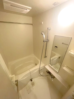 バス・シャワールーム　日々の暮らしに欠かせないお風呂です