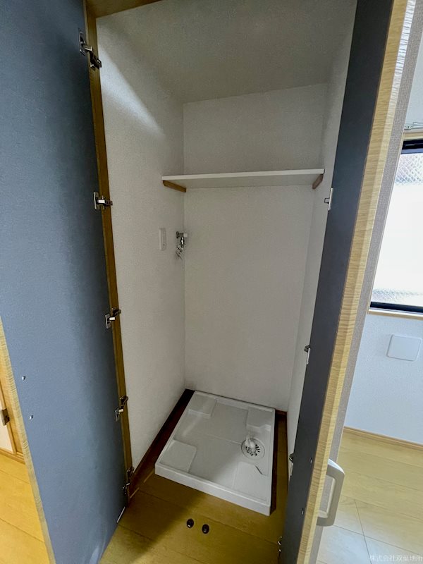 その他　フルリノベーション施工中※同じ間取り同様工事の写真です※