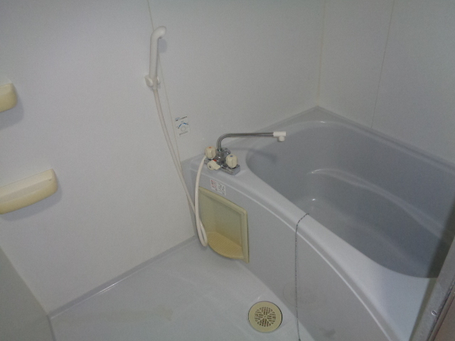 バス・シャワールーム　１日の疲れを癒すバスルーム☆