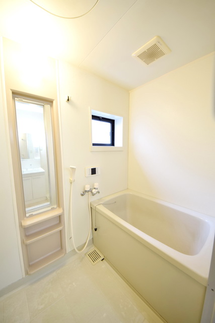 バス・シャワールーム　～一日の疲れを癒しましょうっ～