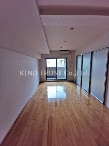 居室・リビング　ゆったりとした居間です