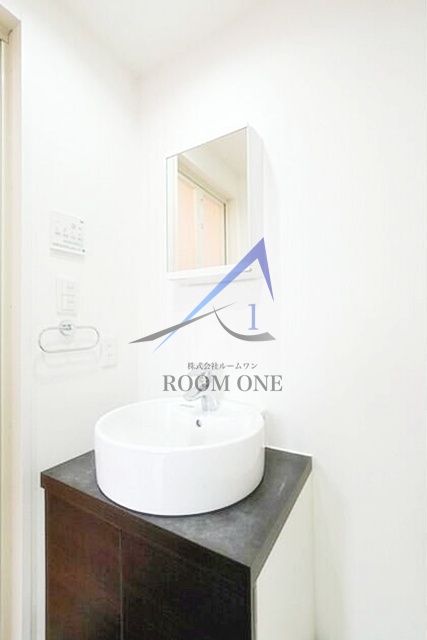 洗面設備　洗面台です。