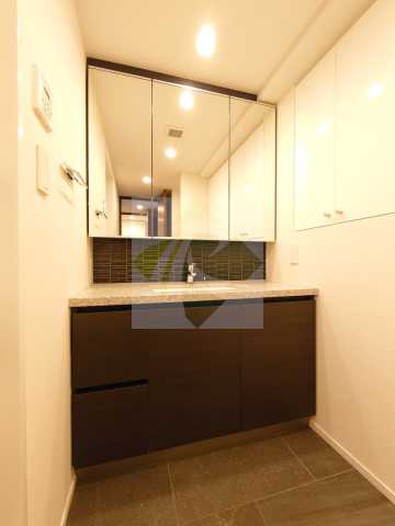 洗面設備　ザ・パークハビオ恵比寿プレイス