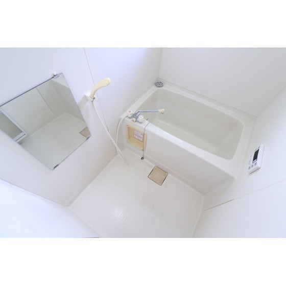 バス・シャワールーム　追い焚き付き