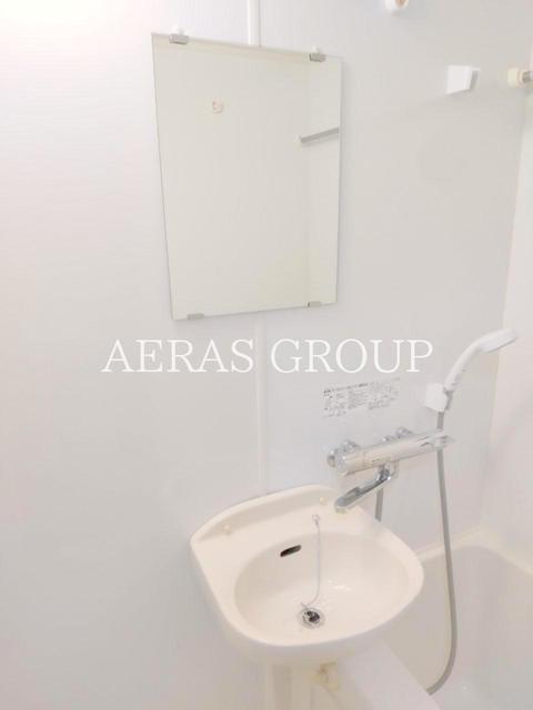 洗面設備　同タイプ参照写真