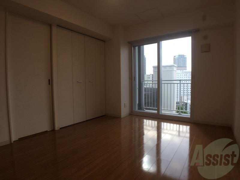 居室・リビング　広くてキレイなお部屋が広がっていて、充実した生活が送れそう。