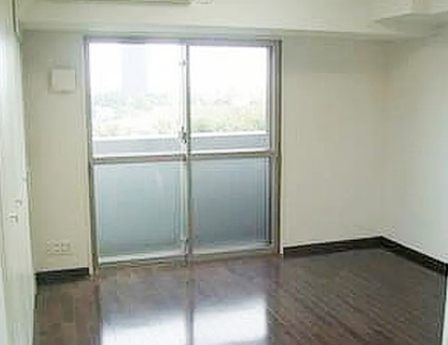 居室・リビング　同仕様参考写真