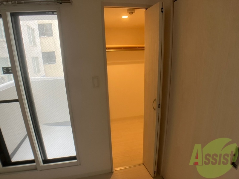 収納　寝室の収納になります。広々としてたくさん収納できます。