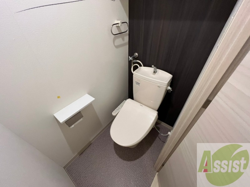 トイレ　トイレです。ウォシュレット付を探している方、おすすめです。