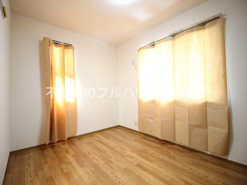 その他部屋・スペース　写真は反転タイプ別室