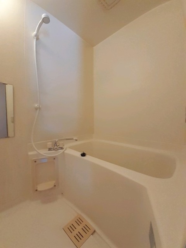 バス・シャワールーム　図面と現状に相違がある場合には現状を優先