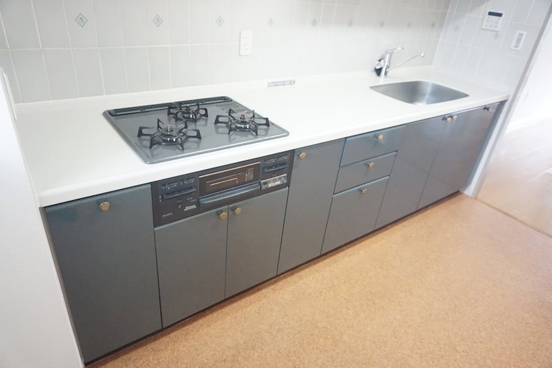 キッチン　※別部屋参考写真