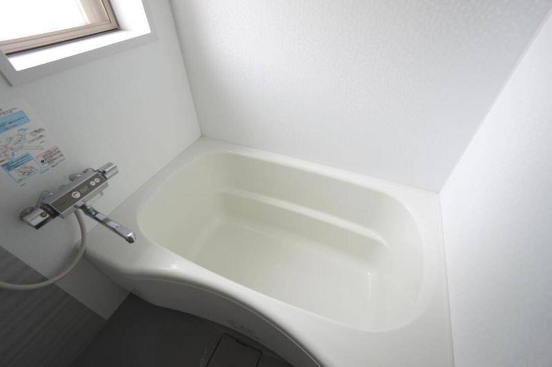 バス・シャワールーム　浴室