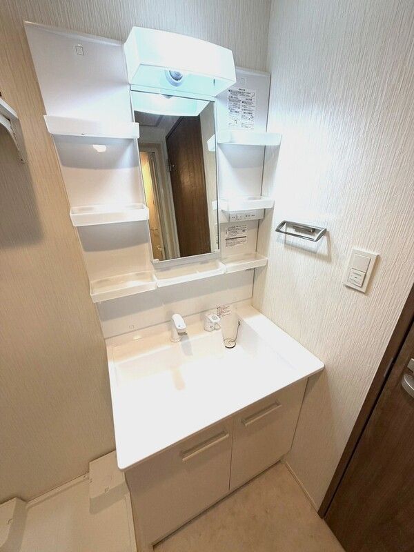 洗面設備　☆嬉しい独立洗面台☆