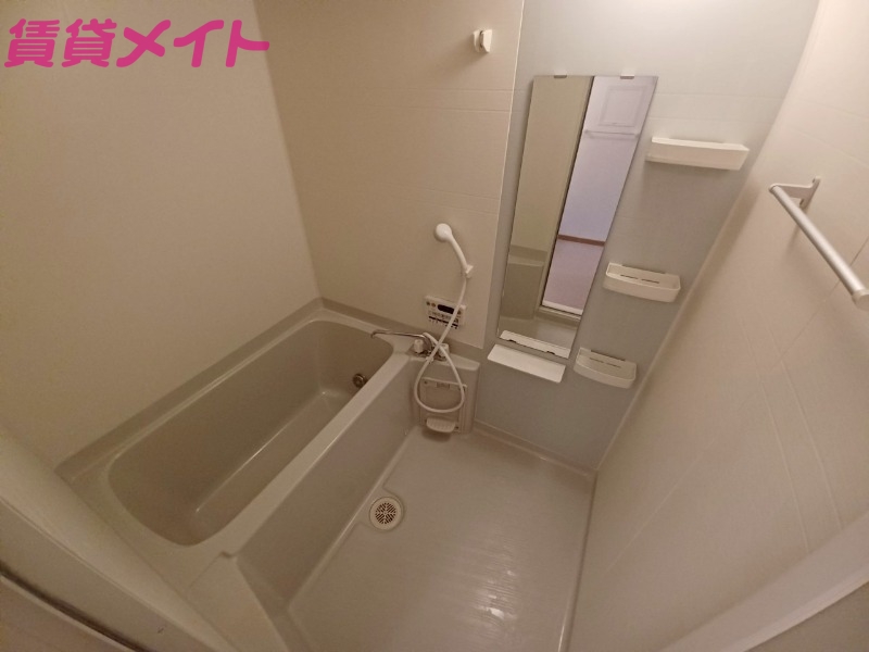 バス・シャワールーム　同型別部屋参考写真です